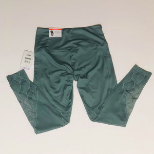 Marika Pants - Marika Tummy Control Green Sequin Leggings Medium Marika Pants - Marika Tummy Control Green Sequin Leggings Medium